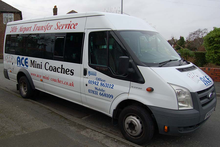 Minibus Hire Wigan Ace Mini Coaches Airport Transfers Ace Mini